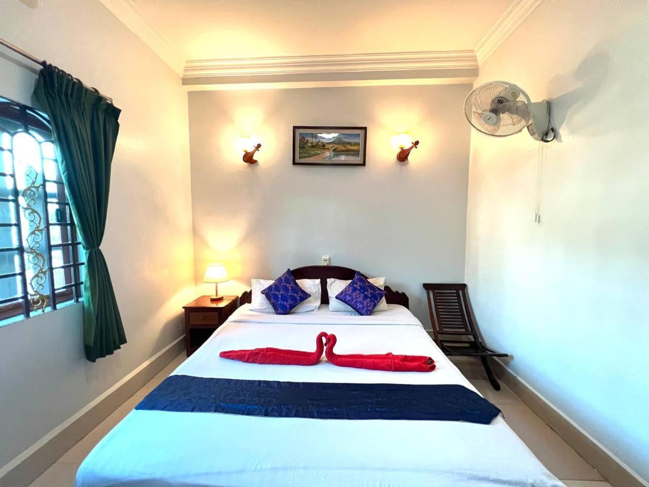 Golden Papaya Guesthouse 시엠리아프 외부 사진