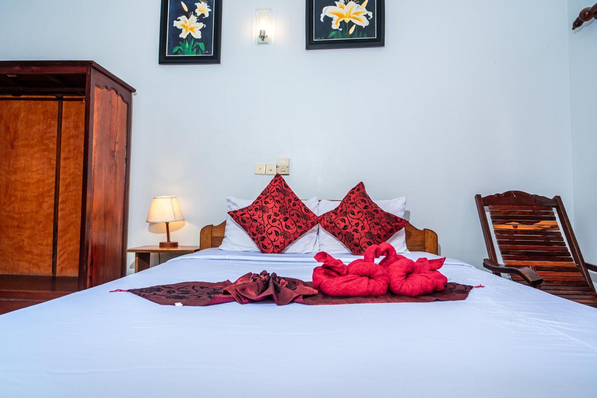 Golden Papaya Guesthouse 시엠리아프 외부 사진
