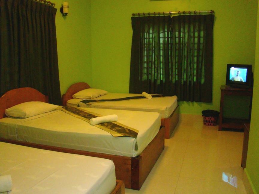 Golden Papaya Guesthouse 시엠리아프 외부 사진